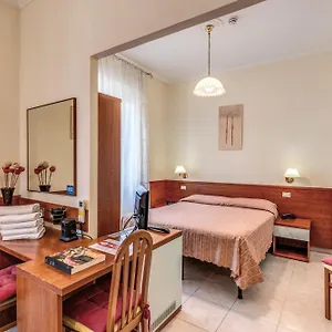  Hotel Katty